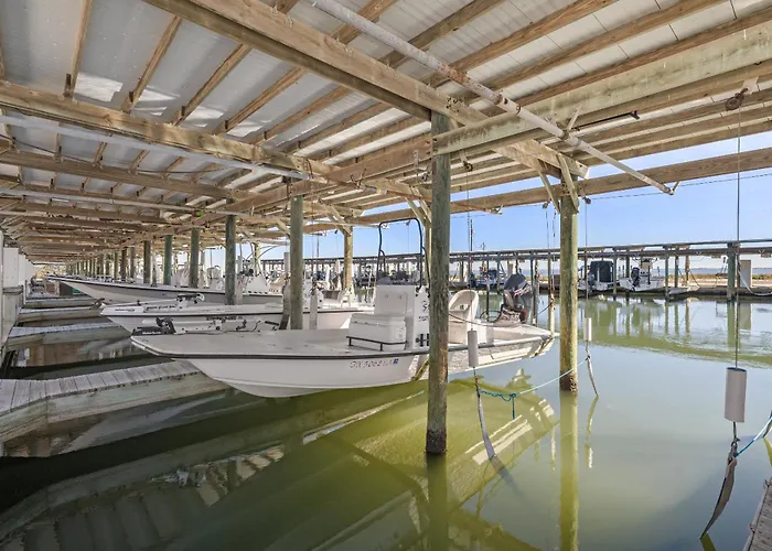 Bluff\'S Landing Lodge