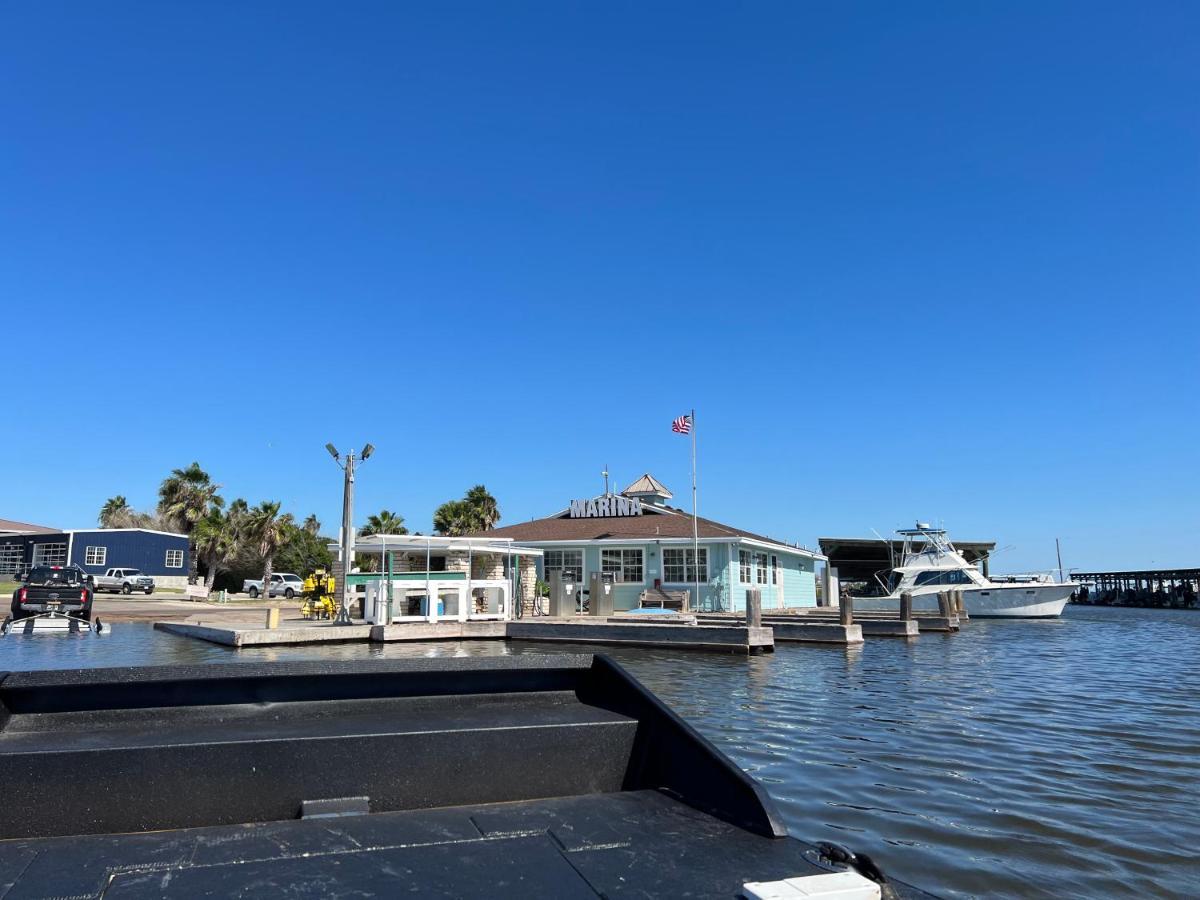 Bluff'S Landing Lodge