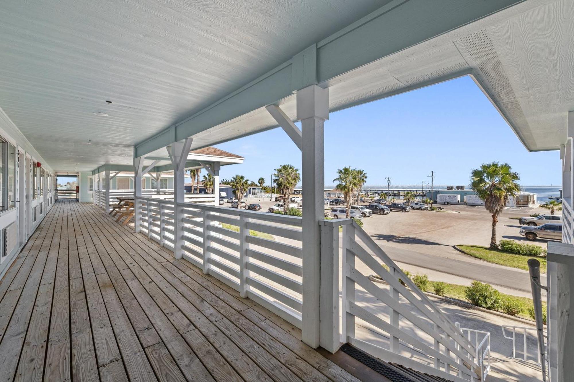 Hotel Bluff'S Landing Lodge Corpus Christi